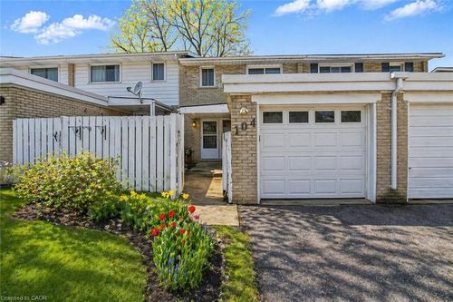 104 Ralgreen Cres, Kitchener, ON, N2M1T9 | Card Image