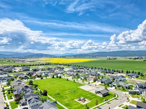 154 Lumberjack Pl, Kalispell, MT, 59901-9586 | Card Image