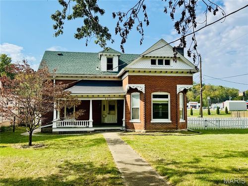 3331 Saint Marys Ave, Hannibal, MO, 63401-2808 | Card Image