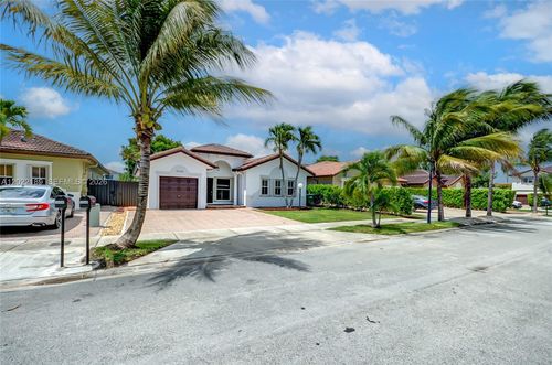 15548-15548 Sw 19th Ln, Miami, FL, 33185-5820 | Card Image