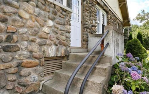 2fl-298 S Middletown Rd, Nanuet, NY, 10954-3329 | Card Image