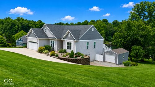 1992 S Painted Hills Ct, Martinsville, IN, 46151-6020 | Card Image