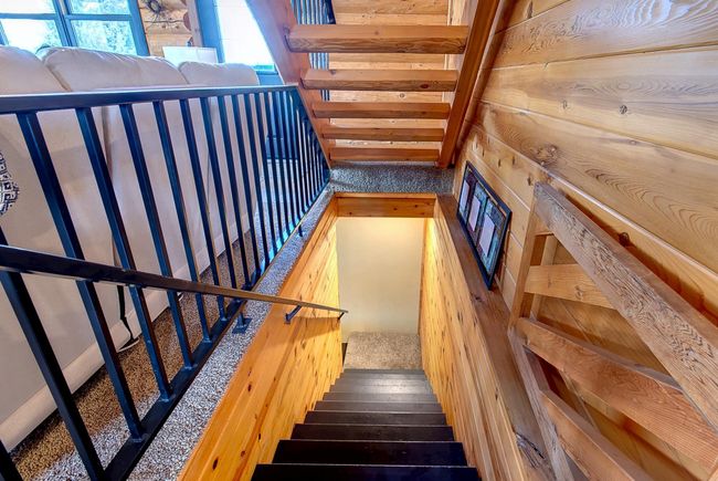 Stairway leading to the lower level | Image 39
