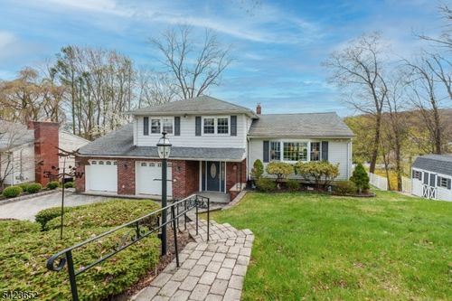 20 Stony Hill Ct, Butler, NJ, 07405-1936 | Card Image