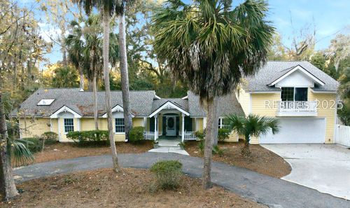 2 Sandpiper St, Hilton Head Island, SC, 29928-6419 | Card Image