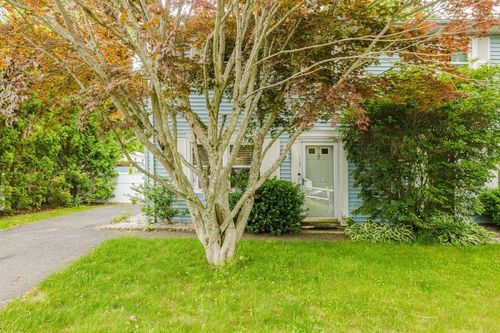 117 Saint Andre Dr, Uxbridge, MA, 01569 | Card Image