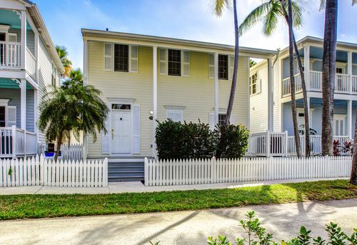 202 Golf Club Dr, Key West, FL, 33040-7937 | Card Image