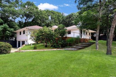 1 High Point Road, House other with 3 bedrooms, 3 bathrooms and null parking in East Hampton NY | Image 1