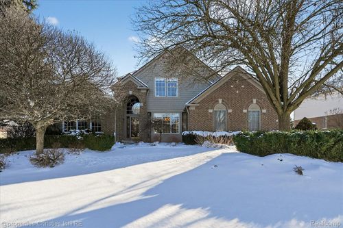 16224 Oak Forest Ct, Northville, MI, 48168-4429 | Card Image