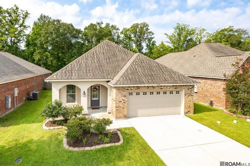 4725 Belle Vue Dr, Addis, LA, 70710-3092 | Card Image