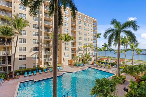 303-1801 N Flagler Dr, West Palm Beach, FL, 33407-6558 | Card Image