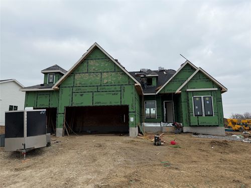 8435 Longmeadow Lane, West Des Moines, IA, 50266 | Card Image