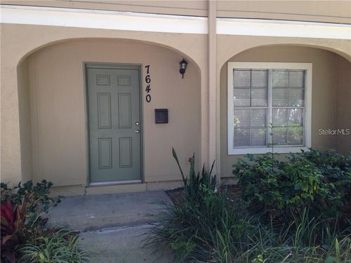 7640 Desoto Ct, TAMPA, FL, 33615-2928 | Card Image