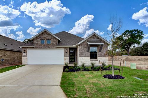 820 Little Pebble, New Braunfels, TX, 78130 | Card Image