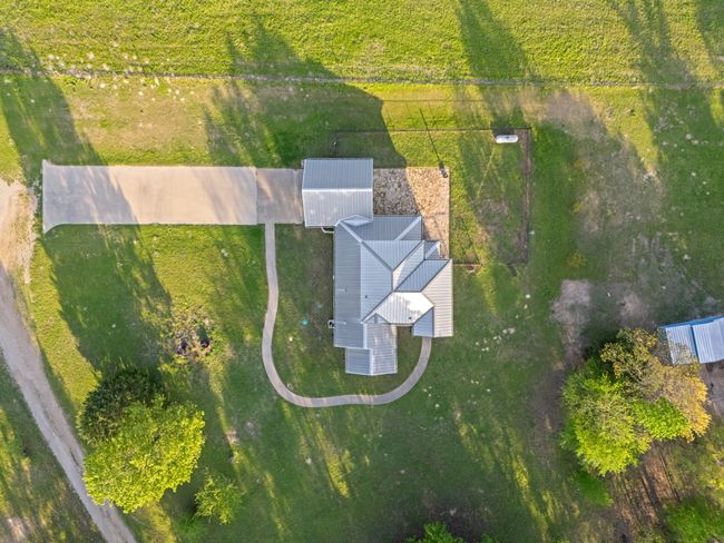 1028 Rs County Road 4261, House other with 3 bedrooms, 3 bathrooms and null parking in Emory TX | Image 9