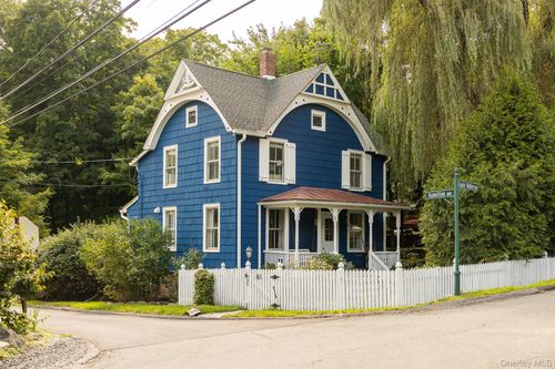 61 Eagle Valley Rd, Sloatsburg, NY, 10974-2326 | Card Image