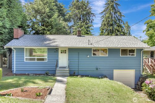 20627 7th Ave S, Des Moines, WA, 98198-3406 | Card Image