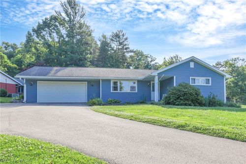 3140 Nob Hill Rd, Zanesville, OH, 43701-1060 | Card Image