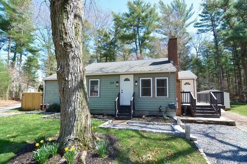 374 S Precinct St, East Taunton, MA, 02718-1229 | Card Image