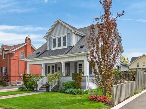 3 2nd St S, Stoney Creek, ON, L8G1R4 | Card Image