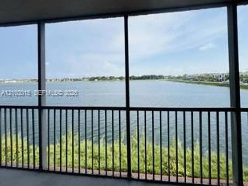 205-6-20860 San Simeon Way, Miami, FL, 33179 | Card Image