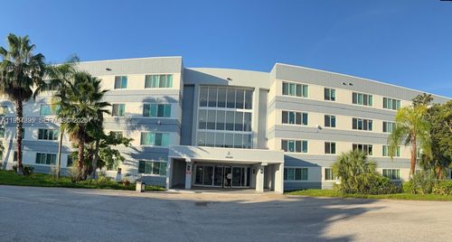 a1m-14830 Naranja Lakes Blvd, Homestead, FL, 33032-8337 | Card Image