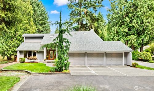 407 Point Fosdick Dr Nw, Gig Harbor, WA, 98335-7820 | Card Image