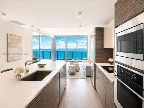 805-460 Ne 28th St, Miami, FL, 33137-5091 | Card Image