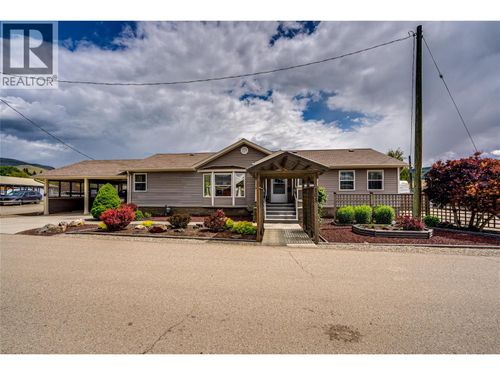 105-2727 Lakeshore Rd, Vernon, BC, V1H1X5 | Card Image