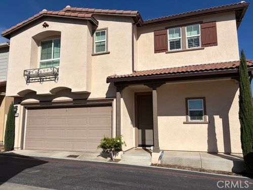 23201 W Canterbury Way, West Hills, CA, 91307-1475 | Card Image