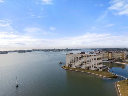 apt-202-4775 Cove Cir, ST PETERSBURG, FL, 33708-2859 | Card Image
