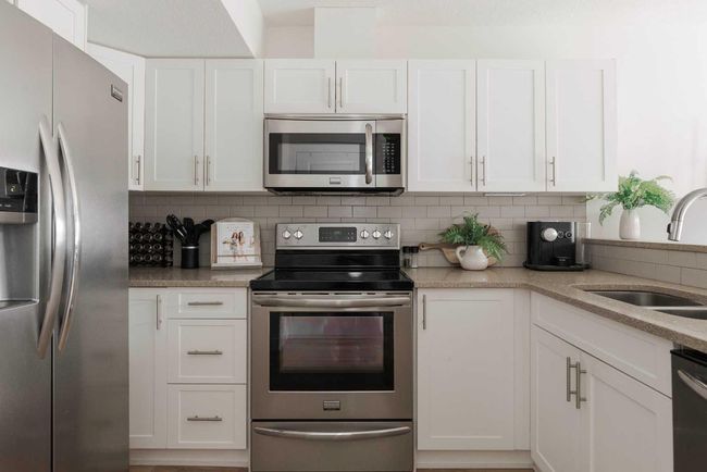 61 - 284 Shalestone Way, Townhouse with 4 bedrooms, 4 bathrooms and 2 parking in Fort Mcmurray AB | Image 8