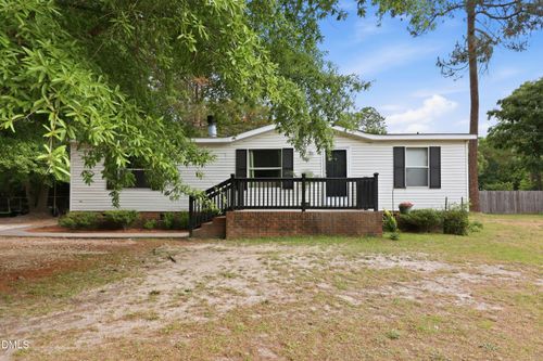 75 Kellam Dr, Lillington, NC, 27546-8662 | Card Image