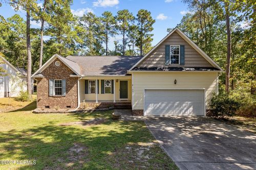 75 Riviera Ln, Sanford, NC, 27332-6605 | Card Image