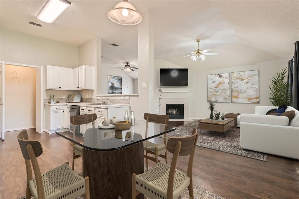 Cumberland Dr, Burleson, TX 76028