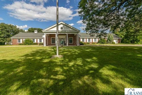 75 Teton Ln, Mankato, MN, 56001-4814 | Card Image