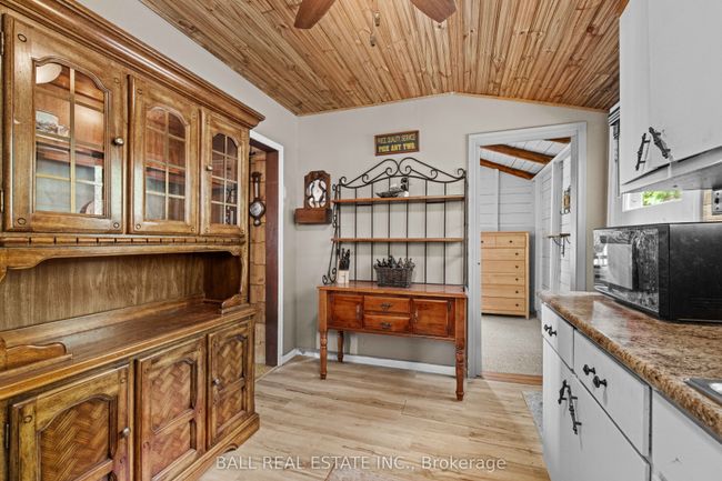 53 Rustic Bay St, House other with 4 bedrooms, 1 bathrooms and 6 parking in Lindsay ON | Image 24