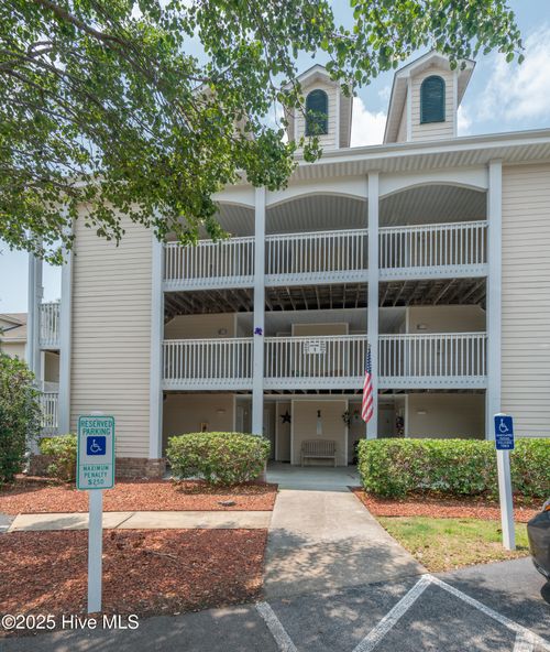 104-3350 Club Villa Dr Se, Southport, NC, 28461-8057 | Card Image