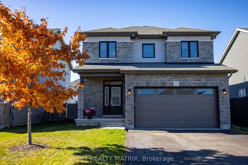 {{alt}} | Card Image