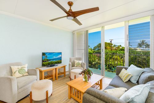 208-69-1647 Puako Beach Dr, KAMUELA, HI, 96743-9751 | Card Image