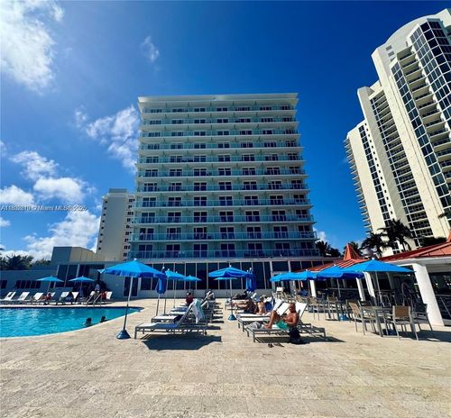 843-19201 Collins Ave, Sunny Isles Beach, FL, 33160-2202 | Card Image