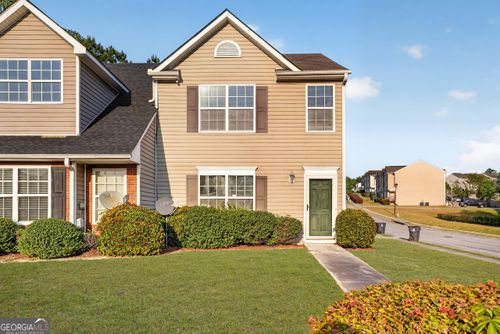 8100 Oakley Cir, Union City, GA, 30291-7160 | Card Image
