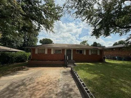 3238 Elm St, east point, GA, 30344-4815 | Card Image