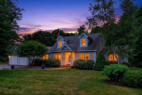 12 Jewell Street, Brunswick, ME, 04011 | Card Image