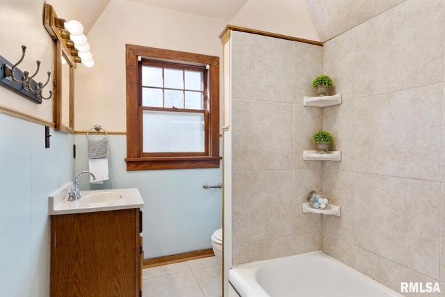 127 S Euclid Ave, House other with 3 bedrooms, 2 bathrooms and null parking in East Peoria IL | Image 30