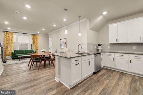 14967 River Walk Way, WOODBRIDGE, VA, 22191-5944 | Card Image