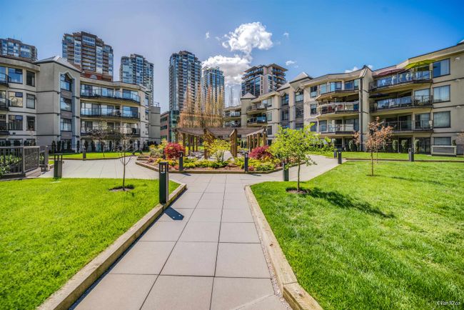 213 - 2978 Burlington Drive, Condo with 2 bedrooms, 2 bathrooms and 1 parking in Coquitlam BC | Image 1