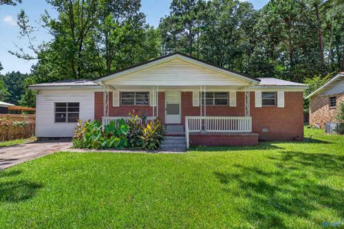 1544 Hooks Lake Rd, Gadsden, AL, 35901-1834 | Card Image