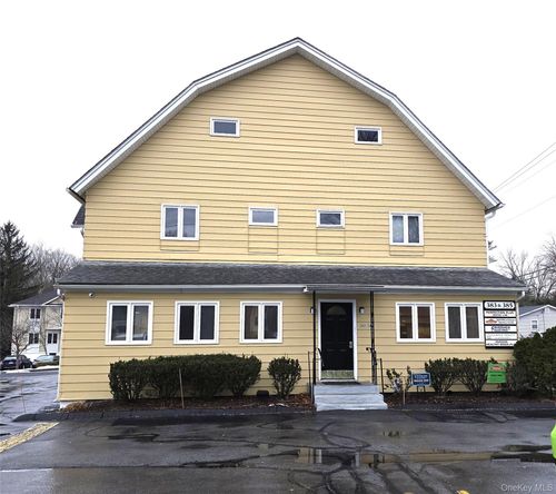 4-383-385 Hooker Ave, Poughkeepsie, NY, 12603-3626 | Card Image