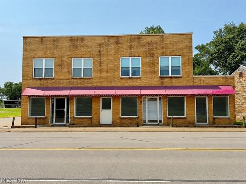 2007 Washington Blvd, Belpre, OH, 45714-2031 | Card Image